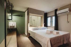 eins rooms - city center