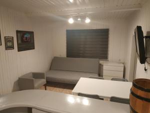 Apartament z ogrodem i parkingiem Nostalgia noclegi