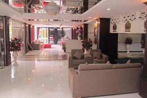 KHÁCH SẠN SAO MAI