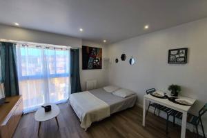 Appartements studio moderne plage Pin Rolland wifi : photos des chambres