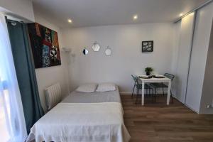 Appartements studio moderne plage Pin Rolland wifi : photos des chambres