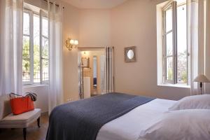 Hotels Chateau Les Carrasses : photos des chambres