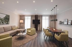 Two-Bedroom Suite room in Sympathie-Hotel Fürstenhof
