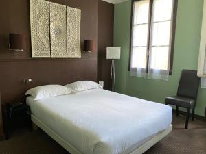 Hotels Hotel Colbert : photos des chambres