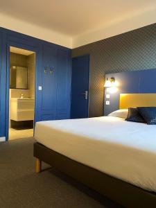 Hotels Hotel Colbert : photos des chambres