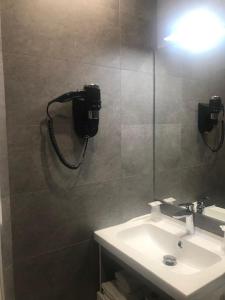 Hotels Hotel de Bordeaux : photos des chambres