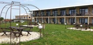 Seven Generations Winery Hotel