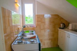 APARTMENT TONY - 2bdr Beachfront