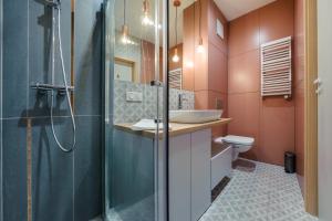 Aura III, Sun & Snow