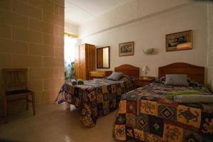 Sunset Seaview Apartments