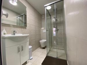 Veselinka Apartments & Rooms