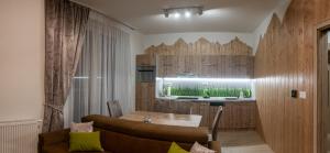 Magic Bernard, Starý Smokovec