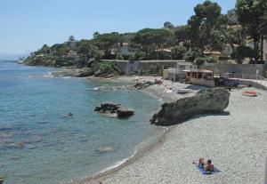 Maisons de vacances Maison Village Cosy 450m de la plage , 2km de la ville Cap Corse : Maison 3 Chambres