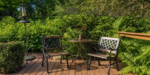 Hawk Valley Retreat & Cottages