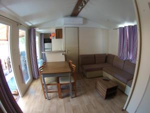 La Carabasse Mazet 69