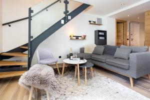 Le Panoramic Mont Blanc Apartment - ChamonixYear