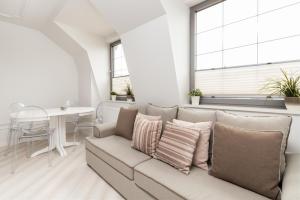 Apartments Tartaczna 2 - Gdansk Old Town by Renters