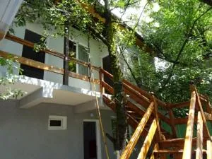 РАКУШКА - 古达乌塔