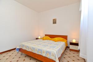 Apartments Mile 1249