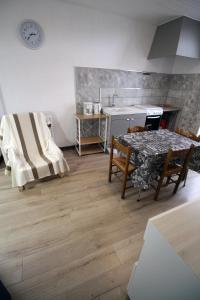 Appartements Les Meubles des Coteaux d'Aix : photos des chambres