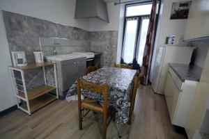 Appartements Les Meubles des Coteaux d'Aix : photos des chambres