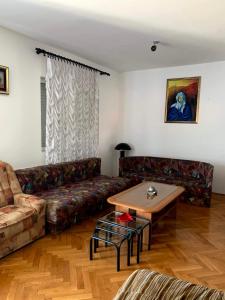 Hostel Holiday Cetinje