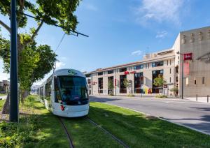 Hotels ibis Avignon Centre Pont De L'Europe : photos des chambres