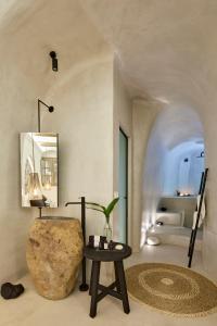 Floria Suites Santorini Greece