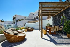 Floria Suites Santorini Greece