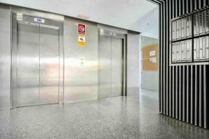 Mirador 18 by Vivirel Calpe