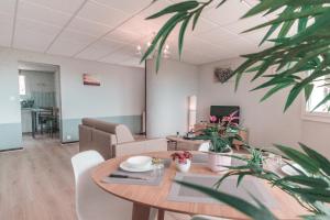 Meublé tourisme 4*, les pieds dans leau, Villa LAS PALMERAS