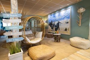 Hotels The Originals Boutique, Hotel Neptune, Berck-sur-Mer : photos des chambres