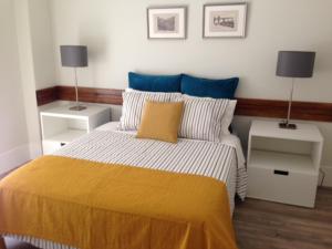 Confortable 1 Bedroom Apartment at Roma Avenue - 1A - 3-star hotels in Lisbon