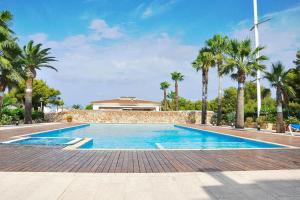 Apartamento Can Rupit Playa Santandria con jardin y piscina