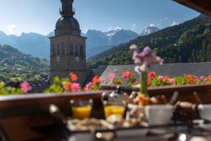 Hotels Logis La Croix-Saint-Maurice : photos des chambres