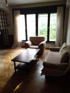 Spacious central apartment