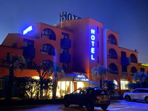 Hotels Cit'Hotel des 2 Golfs : photos des chambres