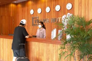 Frame Hotel