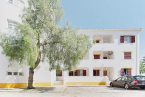 Apt 1 Quarto, BBQ, Terraço, perto Praia, Prestige For Home