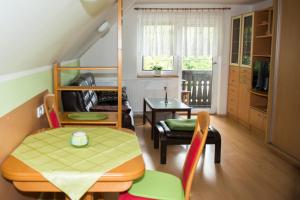 Apartma Košnik PERUNIKA 