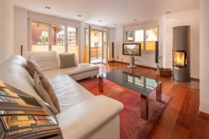 Luce 5 - Three-Bedroom Apartment (2nd floor) room in Casa Della Luce Apartments