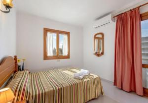 Port de Pollenca Apartment Sleeps 4 with Pool and WiFi