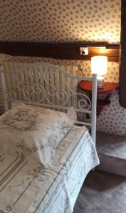 B&B / Chambres d'hotes LE CHALET SUISSE - Chambre aux fleurs : photos des chambres