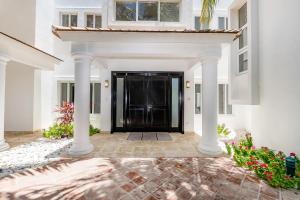 Pool View Villa with Jacuzzi & Chef at Cocotal Golf & Country Club