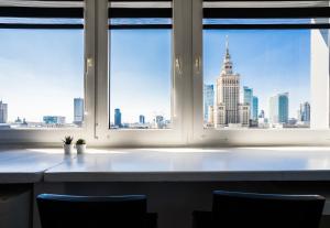 Elegant Apartment Warsaw View