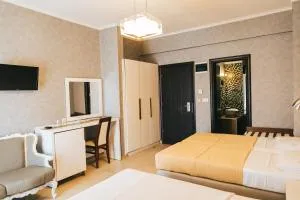 法纳利酒店  - 克桑西