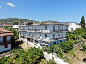 Jimmy's Apartments Achaia Greece