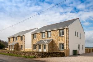 The Woodland Collection, 10 mins from beaches