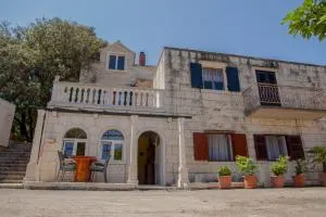 Apartment Curri - Pučišća