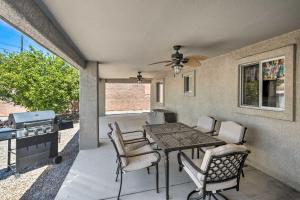 Family Home with Boat Parking - 3 Mi to Lake Havasu!